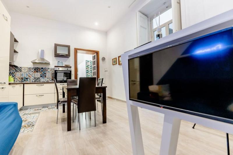Modern 1BR Apt Near National Museum - Sleeps 3 - image 2