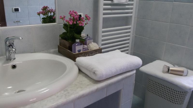 Def House - image 11