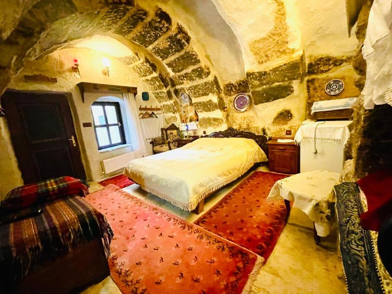 Standard Room image 1