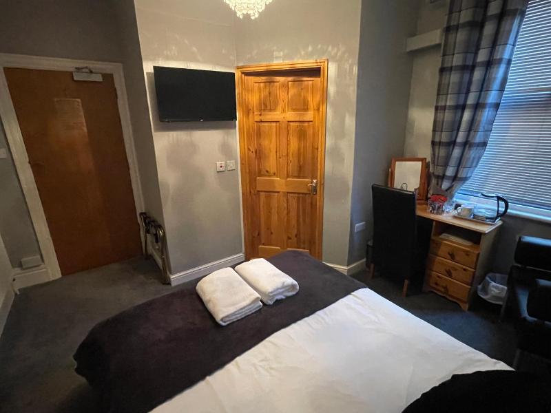 Monico Guest House - image 14