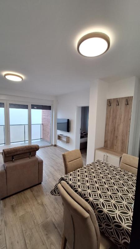 Anamarija apartmani - image 8