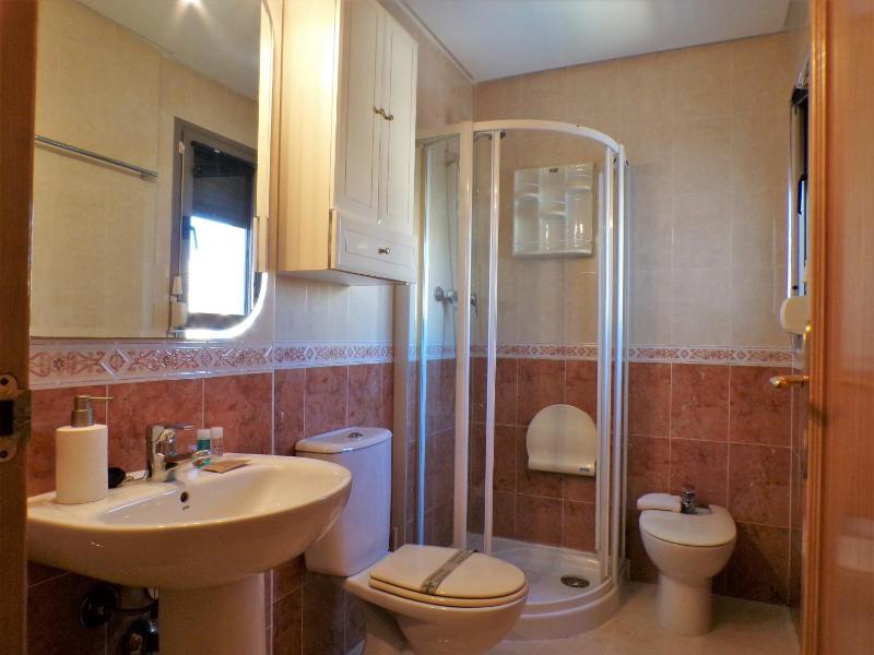 Apartamento turístico en Gemelos 20 planta 14 - image 7