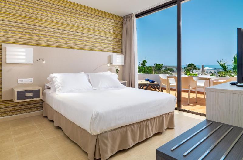 Family Suite (2 Adults) image 3