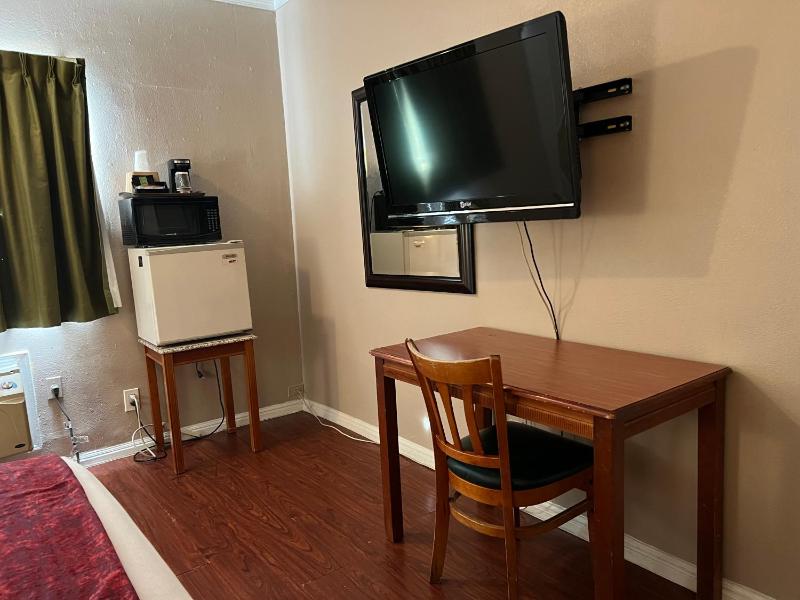 King Room image 4