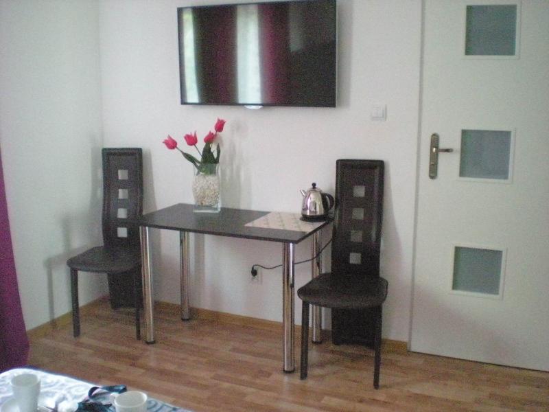 Deluxe Double Room with Bath image 3