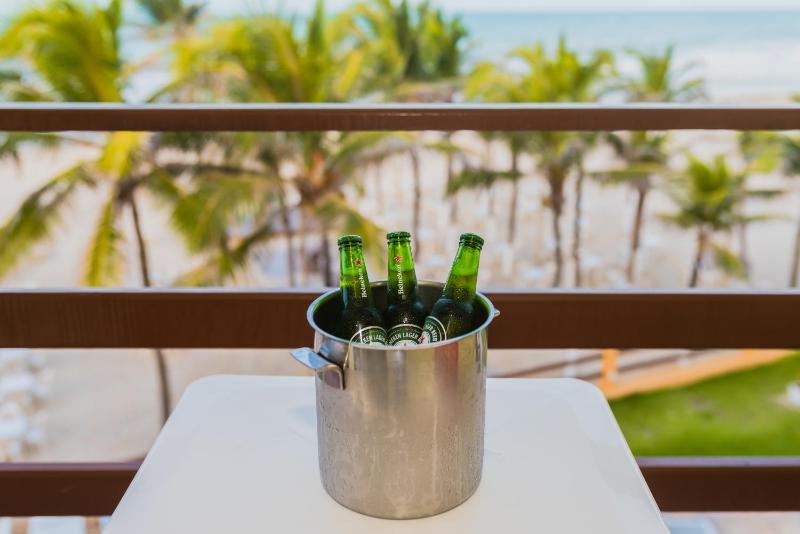 G2 Beach Hotel - image 2