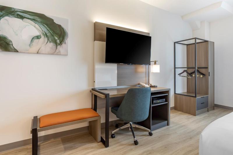King Suite - Disability Access/Non Smoking image 1