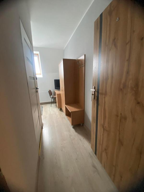 Single Room with Private Bathroom image 1