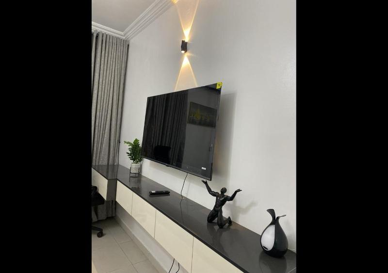 Exquisite Lekki Phase1 Apartment - image 14