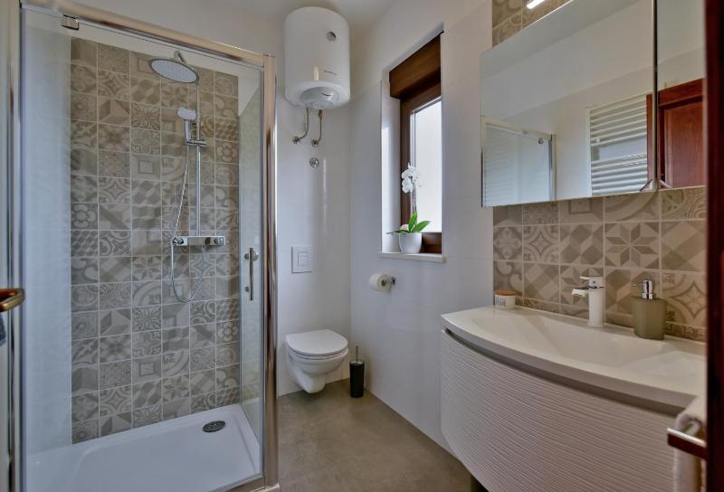 Villa Natali with private pool and kids playground near Fažana - image 19