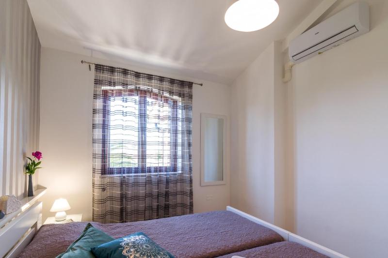 Villa Pietra for 6 people near Fažana with sea view - children playground & pet friendly - image 29