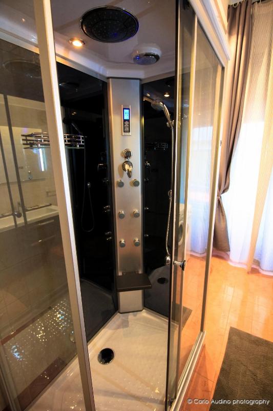 Superior Apartment image 2