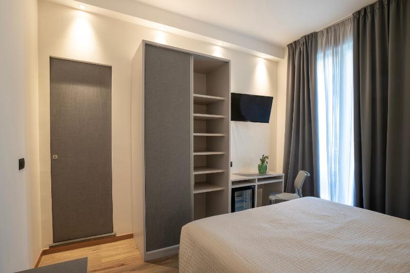 Two-Bedroom Suite image 3