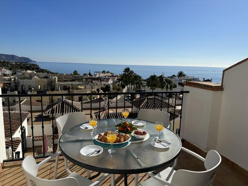 Nerja Paradise Rentals - Apt Chimenea C2D - image 13