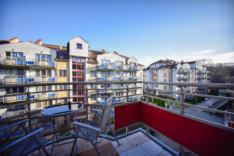 Apartamenty na Wyspie - Zdrojowa 24-26 - Parking - image 18