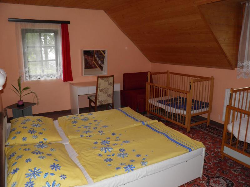 Double Room image 2