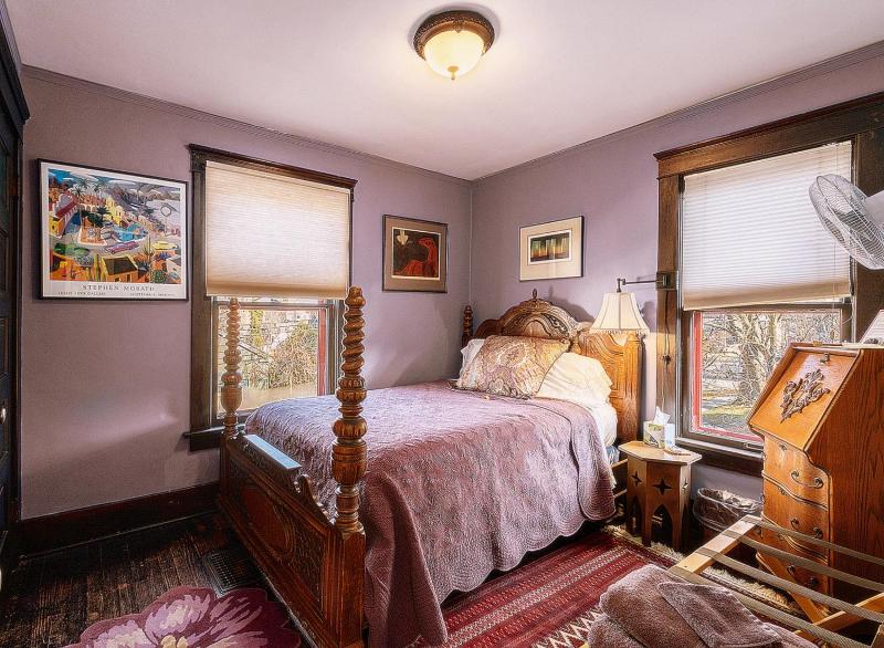Double Room image 1