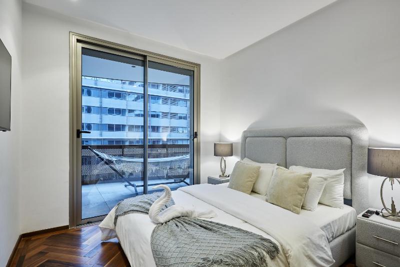 Modern Unit in Casa Finance City With Free Parking - image 15