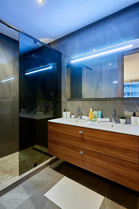 Modern Unit in Casa Finance City With Free Parking - image 7