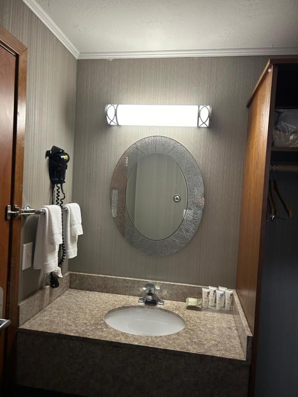 King Room image 2