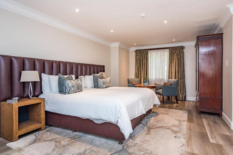 Clico Boutique Hotel - image 1