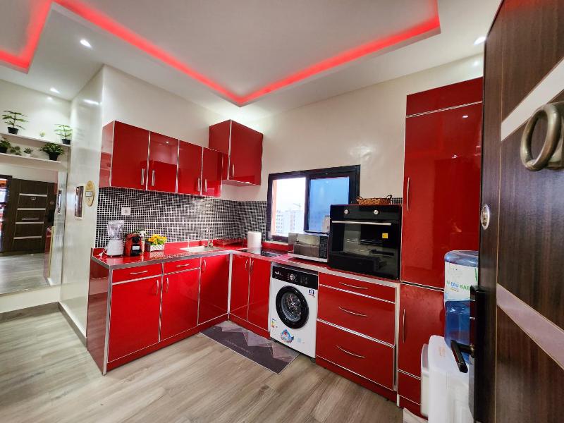 F3 Penthouse Point E Dakar - image 2