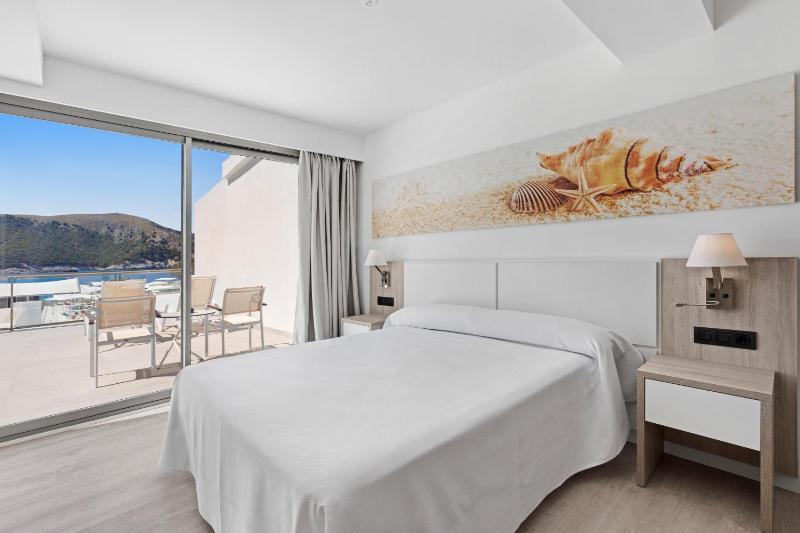 Junior Suite with Sea View image 1