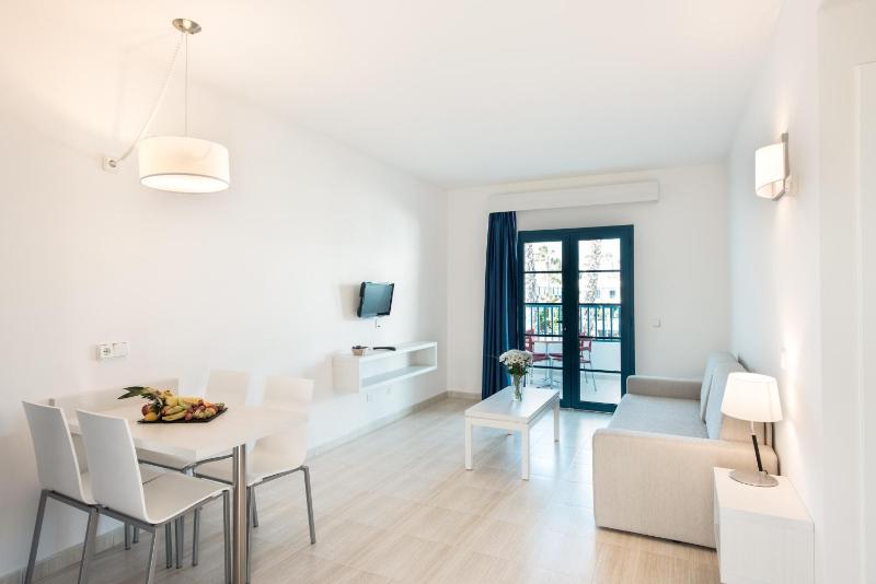 Premium Apartment image 3