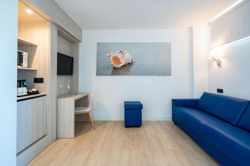Junior Suite image 3