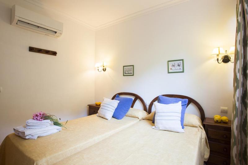 AGUAIT II - VILLA WITH PRIVATE MOUNTAIN PATH-BEACH APPROX 5 MIN WALKING BEACHproperty belong Puerto Pollensa Villas and apartments - image 18