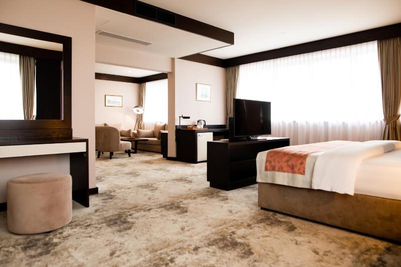 Deluxe Apartment image 4