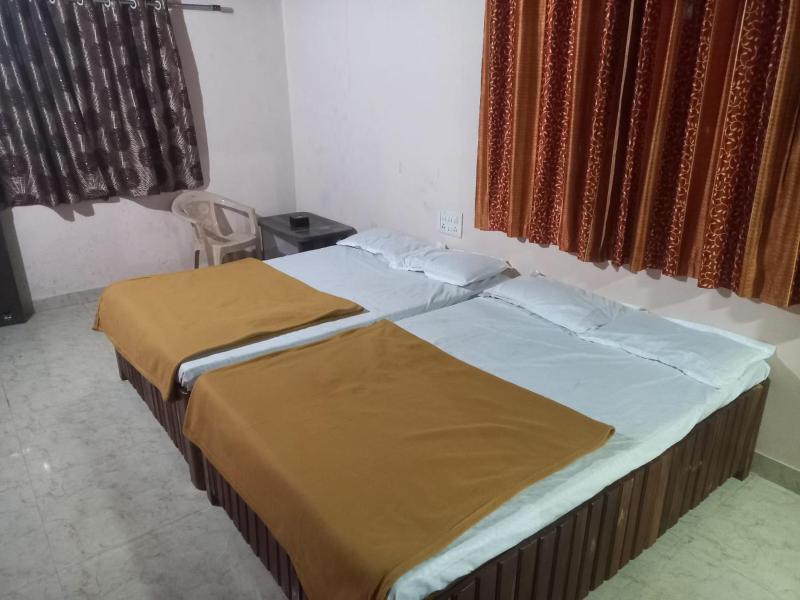 Swami Leela Relax Inn - image 7
