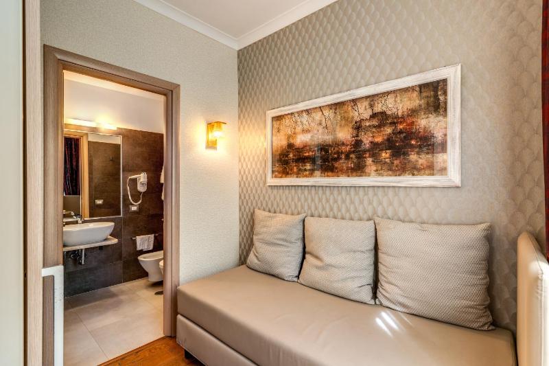Boutique Rome Inn - image 12