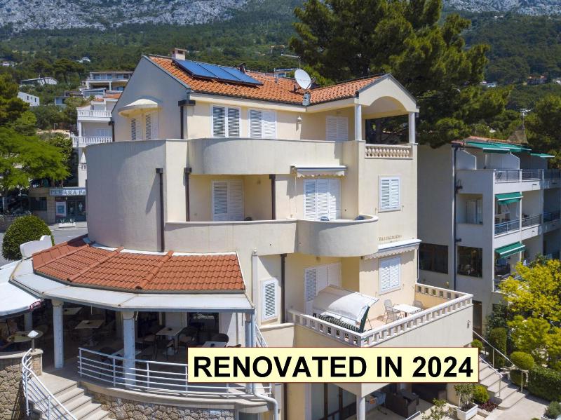 Studio with Sea View (2 Adults + 1 Child) image 1