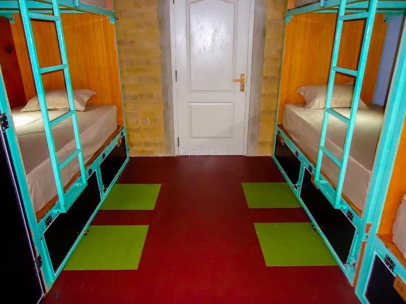 Eyeful Ella Hostel - image 14