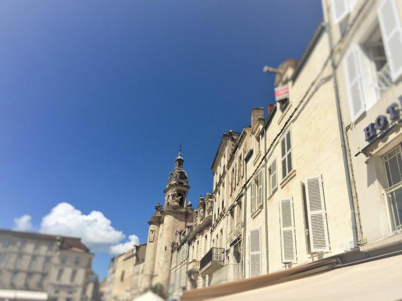 Hotel La Marine Vieux Port - image 20