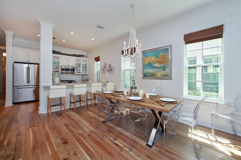 Southern Charm - image 19