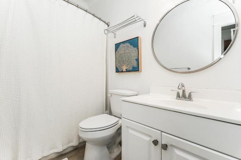 B402 Sunset Beach Villa - image 15
