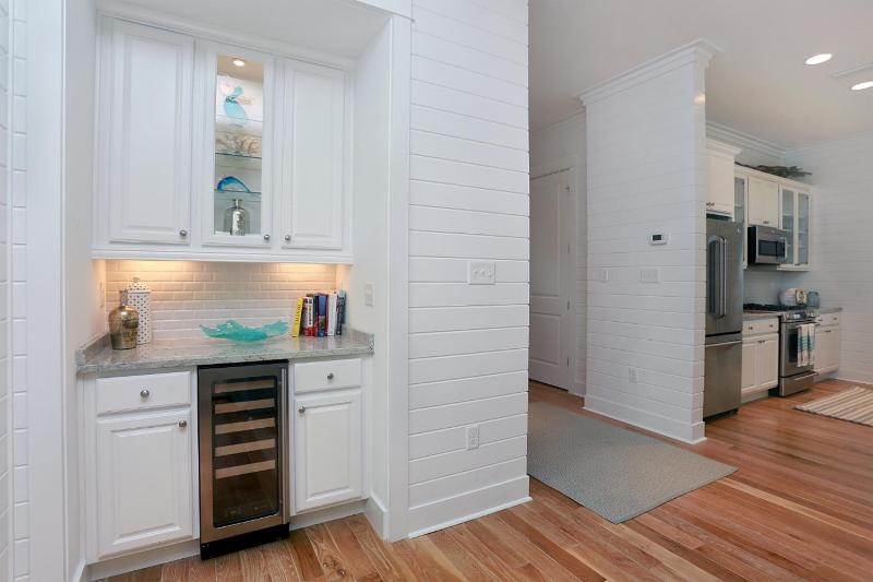 Southern Charm - image 2