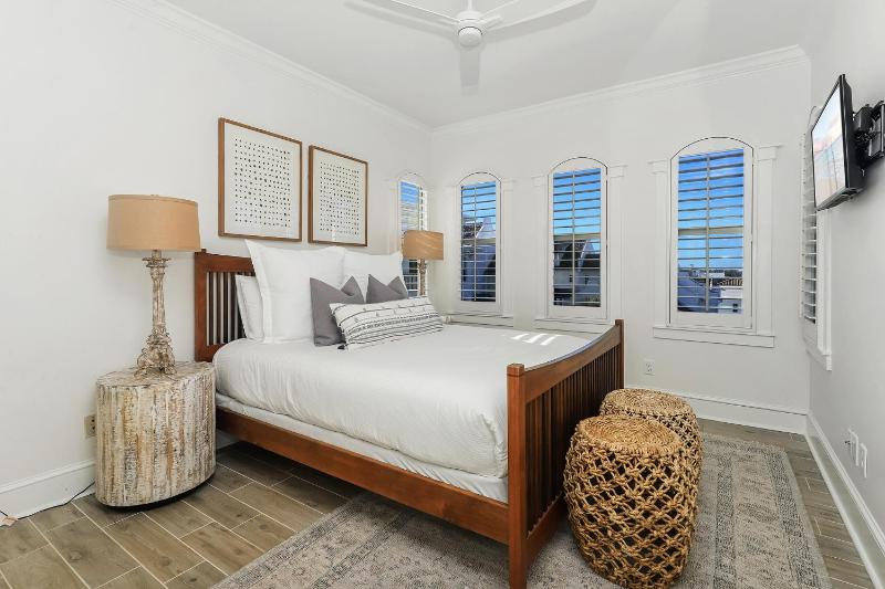 B402 Sunset Beach Villa - image 21
