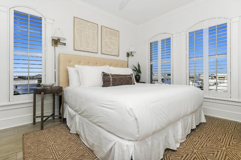 B402 Sunset Beach Villa - image 25