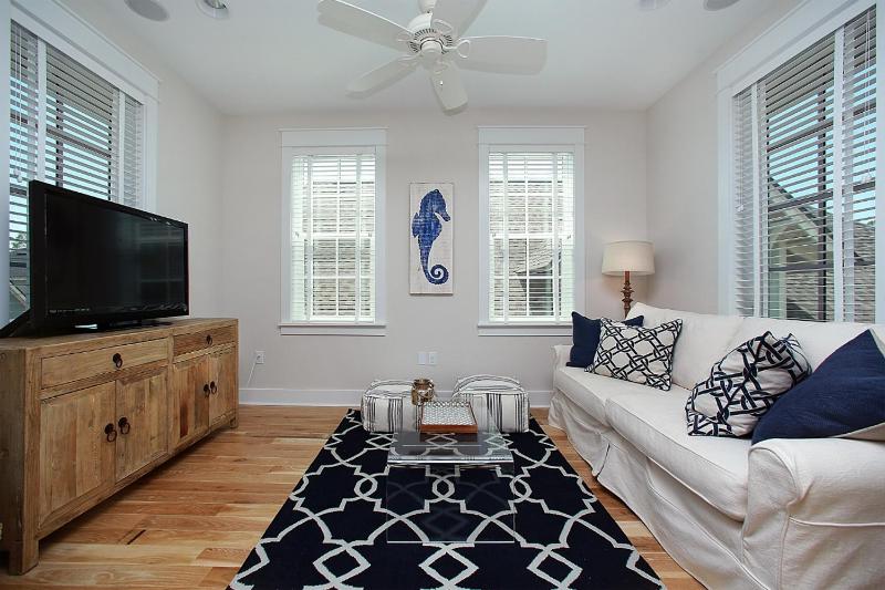 Southern Charm - image 27