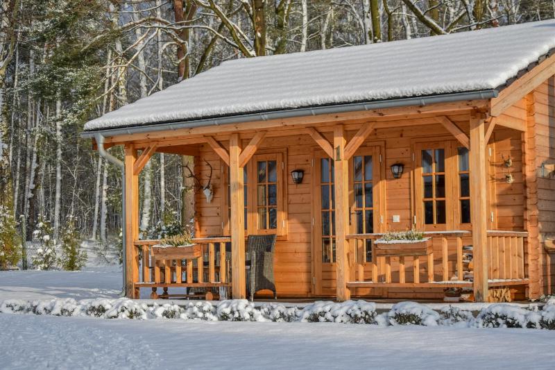 Chalet image 2