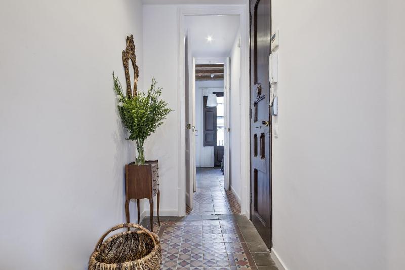 Two-Bedroom Apartment with Terrace image 4