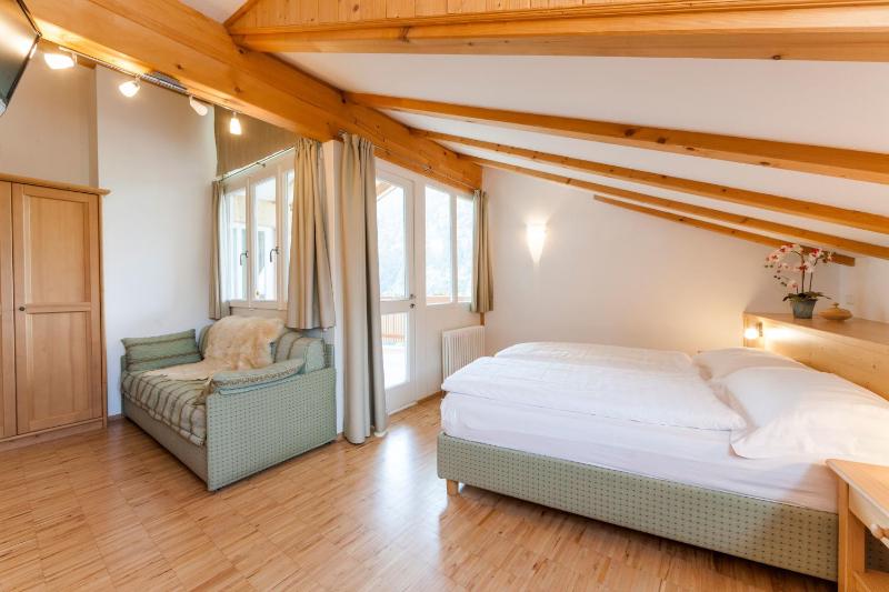 Two-Bedroom Suite image 4