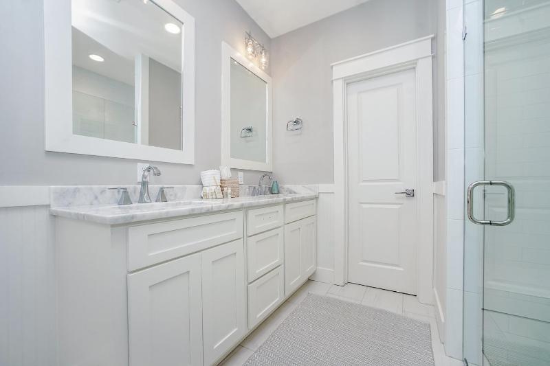 110 Surfer Lane - image 30