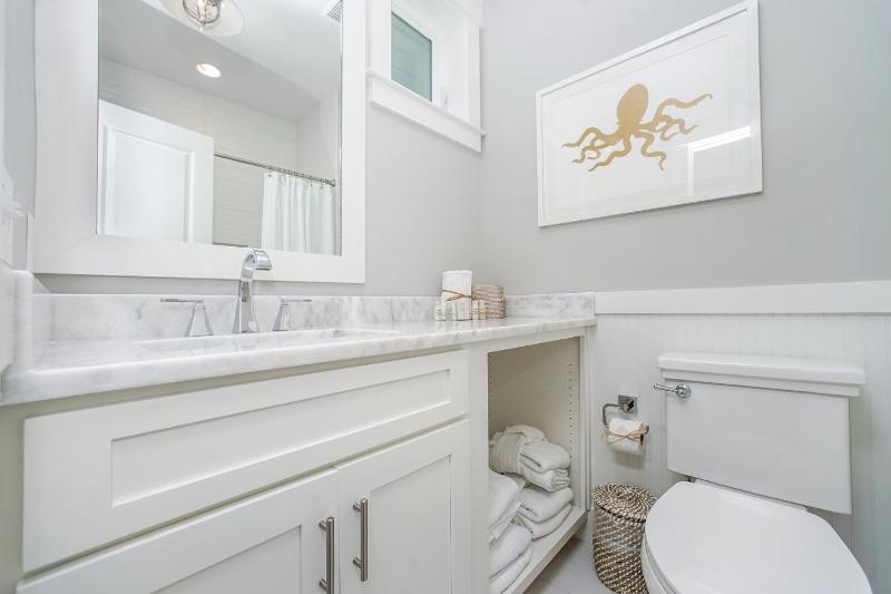 110 Surfer Lane - image 38