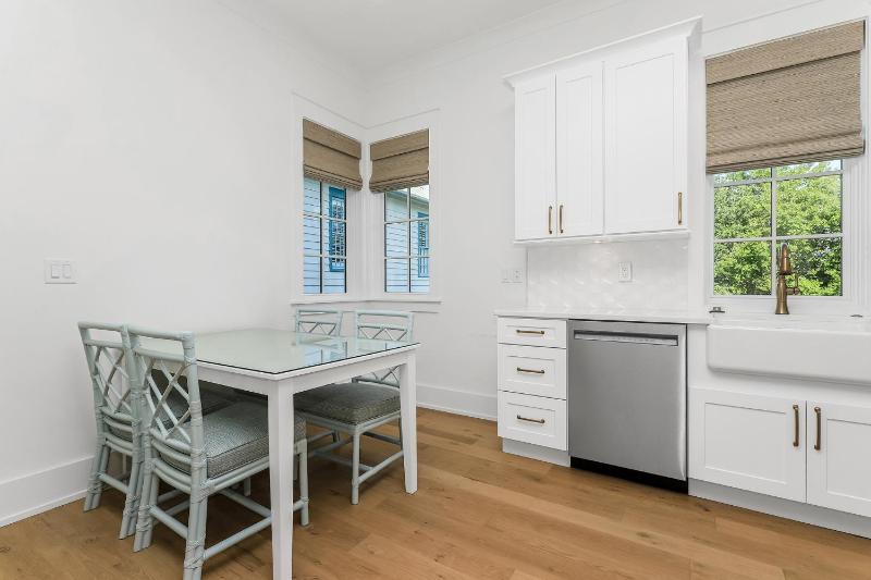 Harp's Haven Carriage House - image 9
