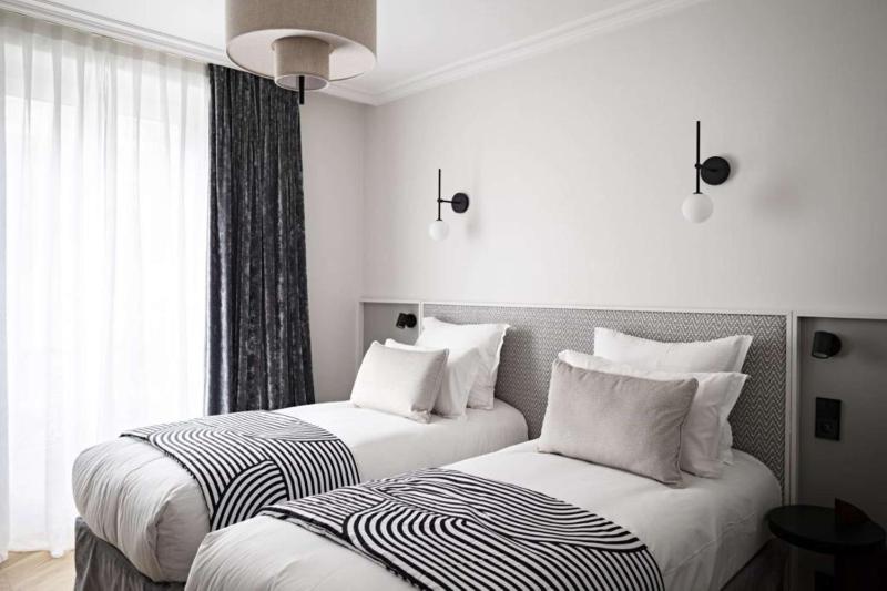 Superior Twin Room - Non-Smoking image 1