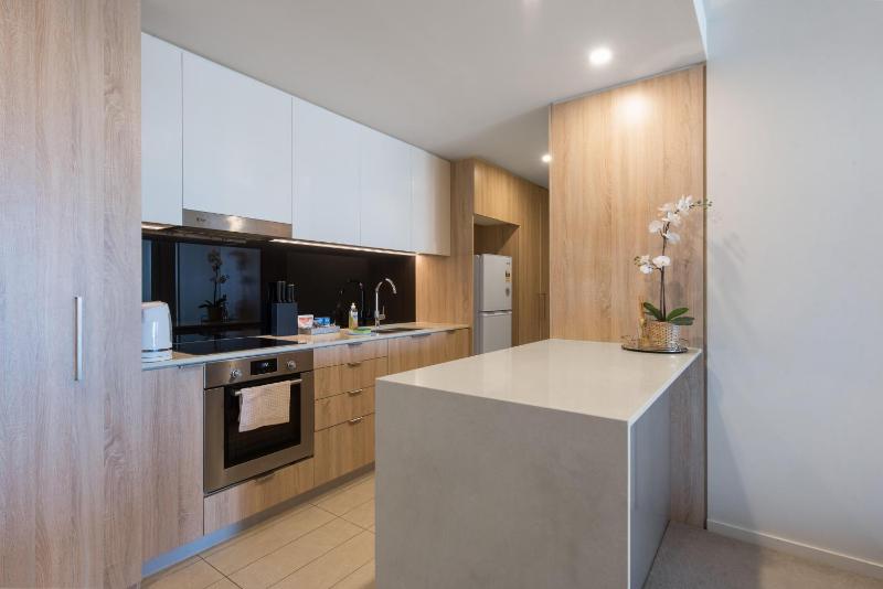 Queen St Residence - image 11